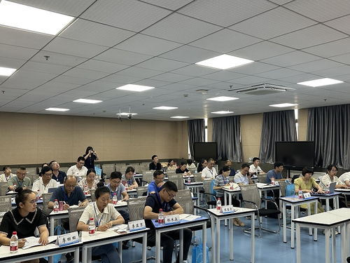生物與化工大類信息技術應用能力提升研修班在我校隆重開班，共探生物化工產品技術研發新路徑